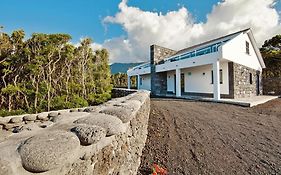 Semi-detached houses, Praínha de Baixo, Pico, Azores